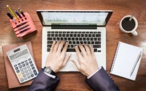 O que faz um GESTOR DE TRÁFEGO? 46,2% das empresas não sabem!