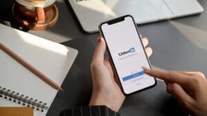 LinkedIn Ads: o que é, como funciona e por que investir na plataforma?