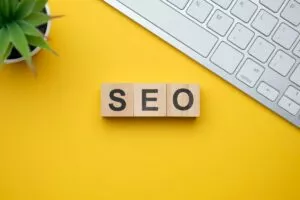 Agência de Marketing Digital em Curitiba - Lab Growth 23 Diferença entre SEO para B2B e B2C