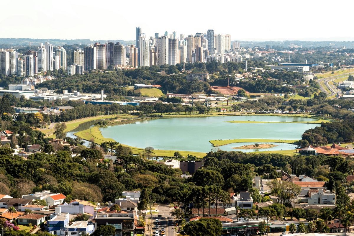 Por que minha empresa não aparece no google em Curitiba